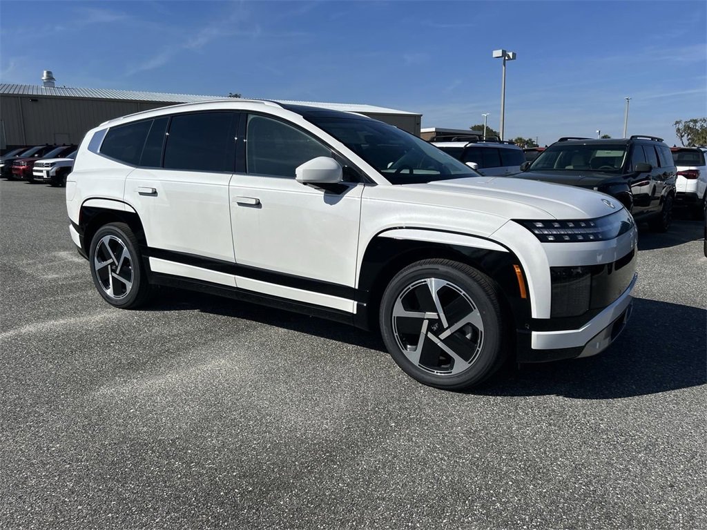 New 2026 Hyundai Ioniq 9 Limited image 2