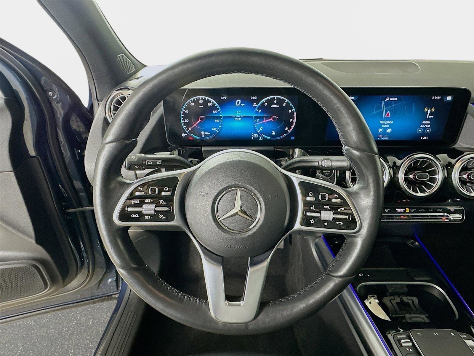 Certified 2023 Mercedes-Benz GLA 250 4MATIC w/ Premium Package image 11