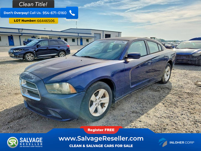 Used 2013 Dodge Charger SE RWD image 1