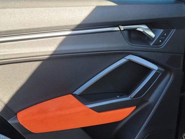 Used 2020 Audi Q3 2.0T Premium Plus w/ Premium Plus Package image 12