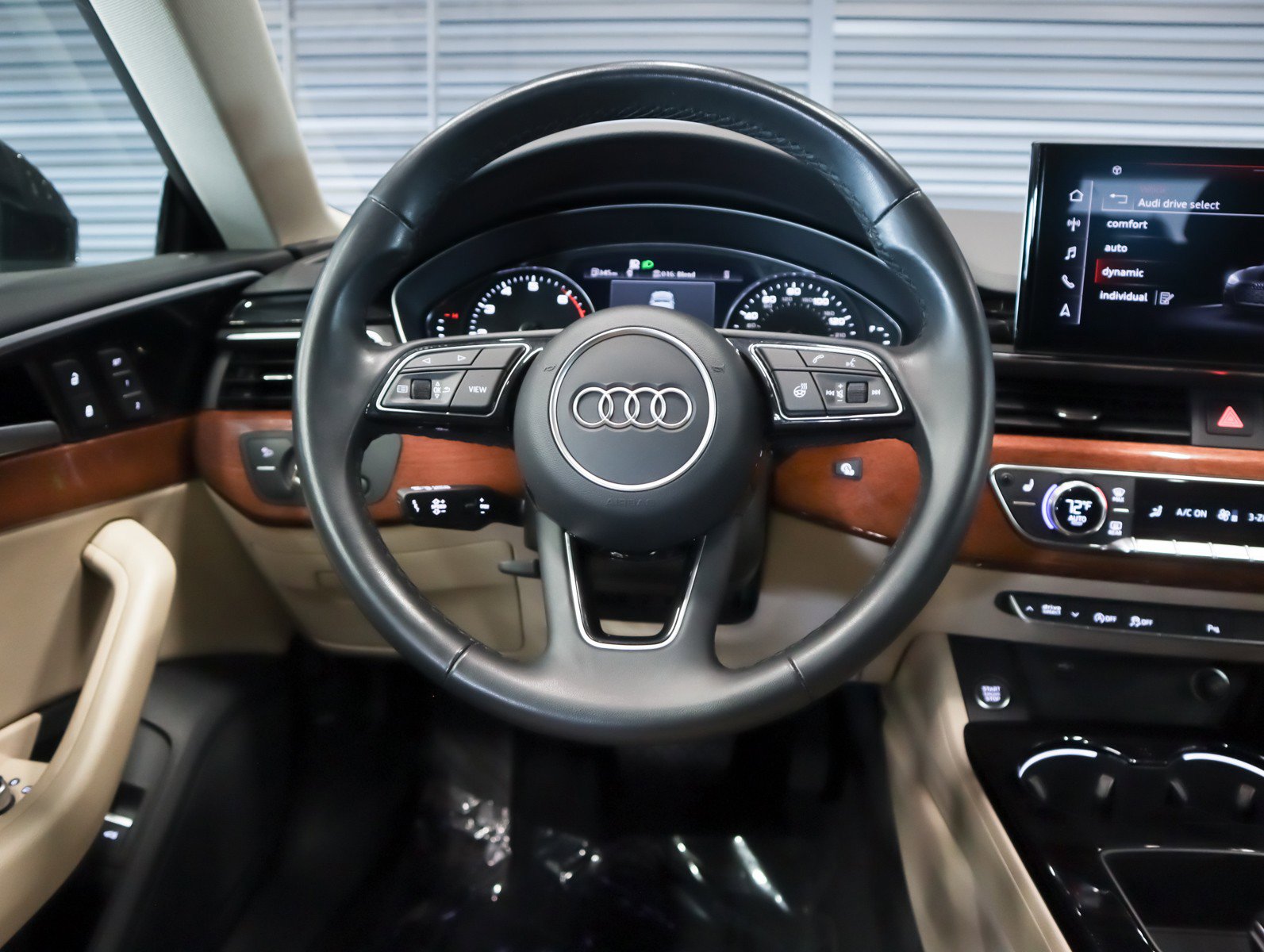 Used 2023 Audi A5 2.0T Premium image 18