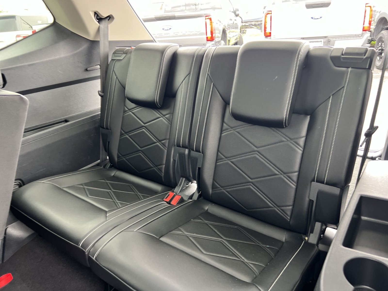 Used 2024 Volkswagen Atlas SE AWD/4WD image 24