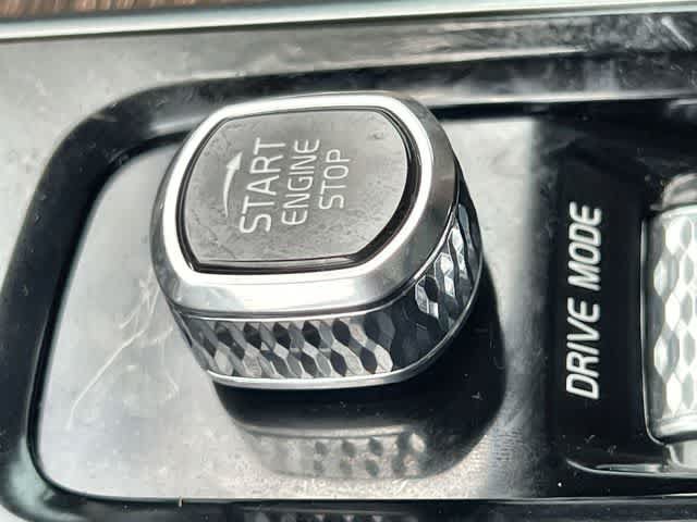 Used 2021 Volvo XC60 T5 Inscription w/ Advanced Package FWD image 28