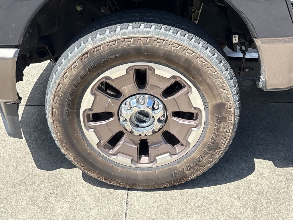 Used 2023 Ford F250 King Ranch w/ FX4 Off-Road Package AWD/4WD image 12