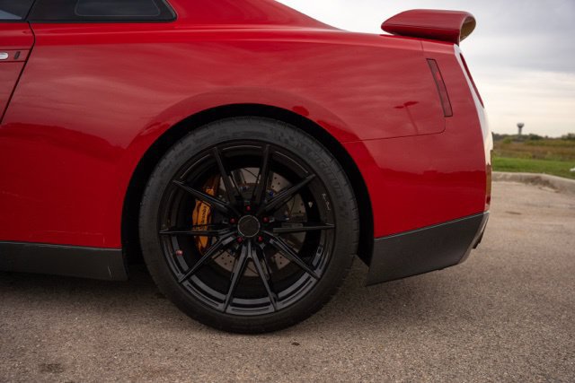 Used 2009 Nissan GT-R Premium AWD/4WD image 11