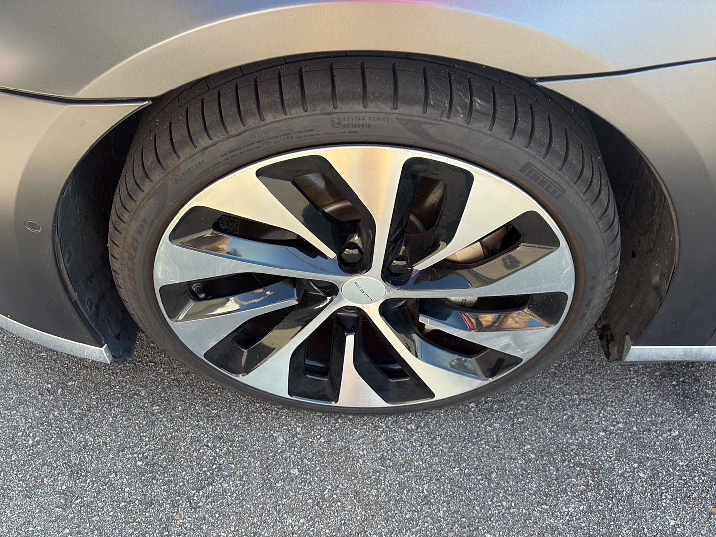 Used 2022 Lucid Air Grand Touring AWD/4WD image 9