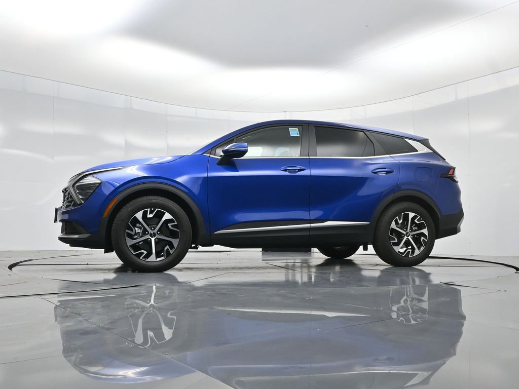 Certified 2024 Kia Sportage EX image 43