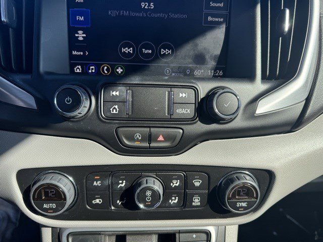 Used 2023 GMC Terrain SLT w/ Tech Package image 18