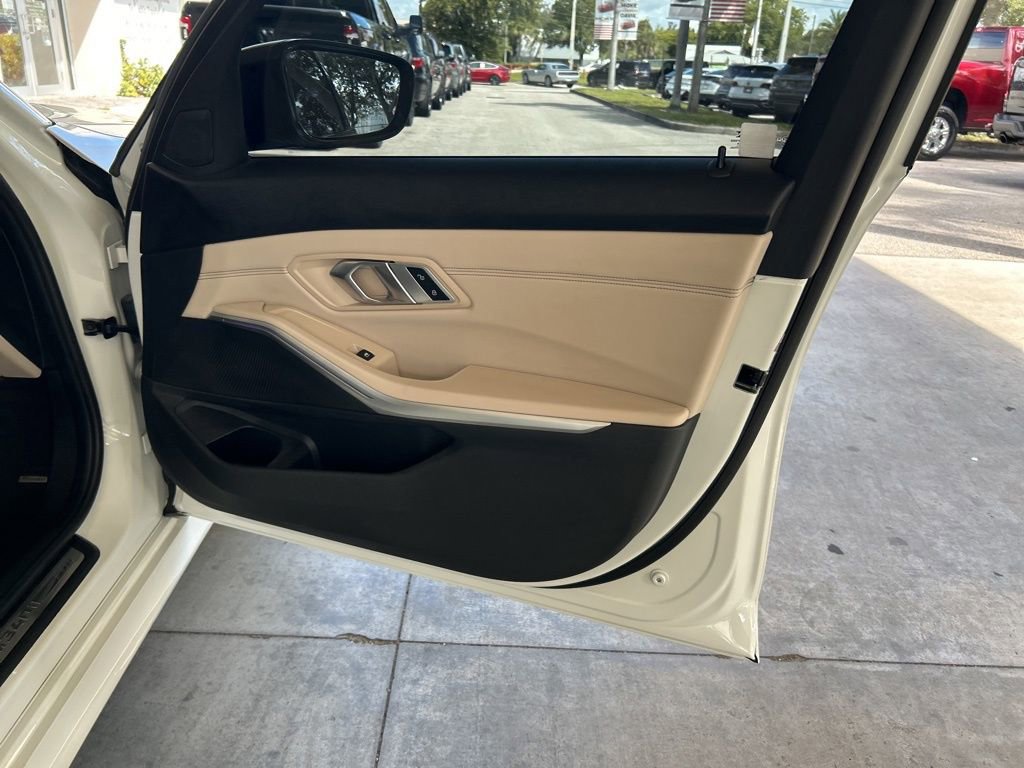 Used 2020 BMW M340i xDrive image 28