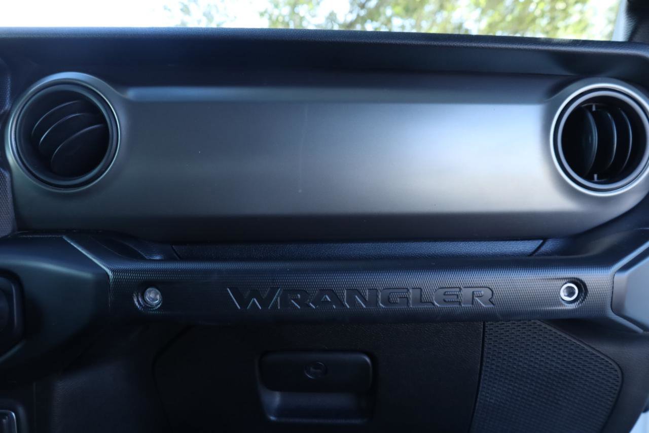 Used 2018 Jeep Wrangler Unlimited Sport S image 21