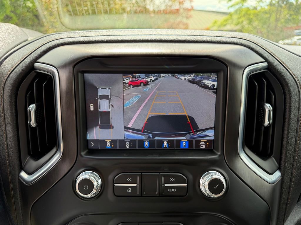 Used 2020 GMC Sierra 3500 AT4 w/ AT4 Premium Package AWD/4WD image 24