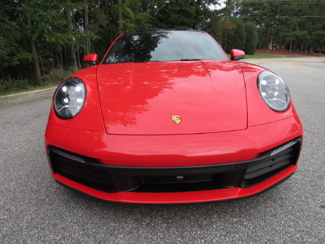 Certified 2024 Porsche 911 Carrera 4 AWD/4WD image 10