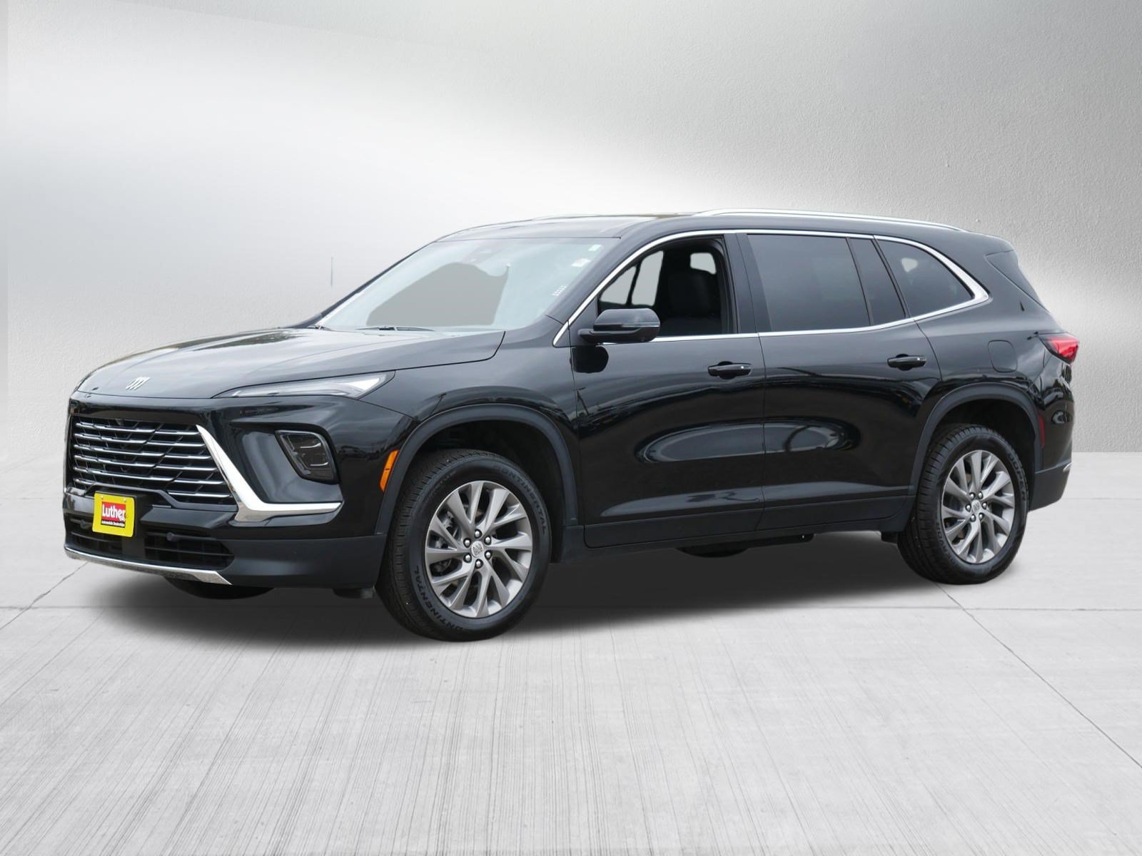 Used 2026 Buick Enclave Preferred AWD/4WD image 3
