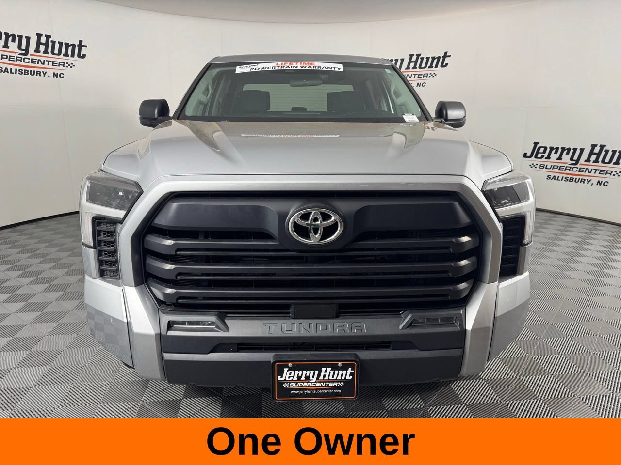 Used 2024 Toyota Tundra SR5 AWD/4WD image 5