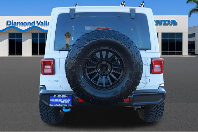 Used 2024 Jeep Wrangler Sahara image 5