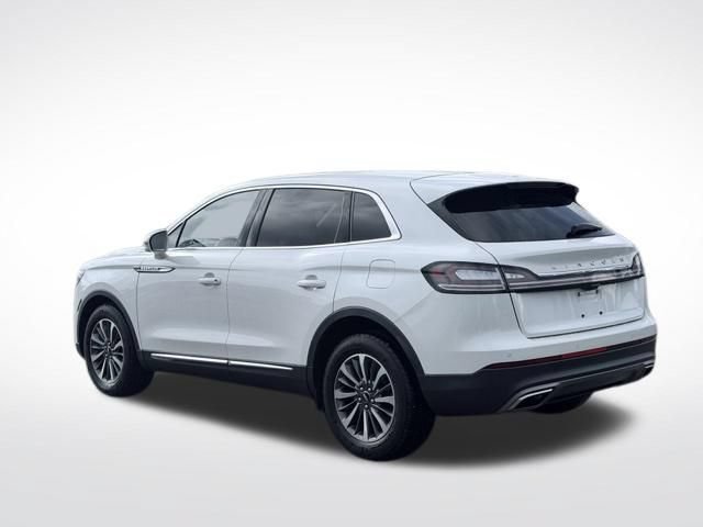 Certified 2023 Lincoln Nautilus AWD w/ Premium Package image 9