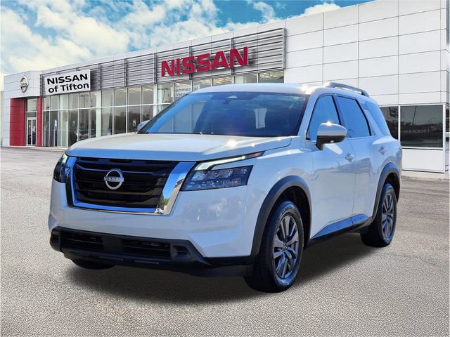 Used 2024 Nissan Pathfinder SV image 6