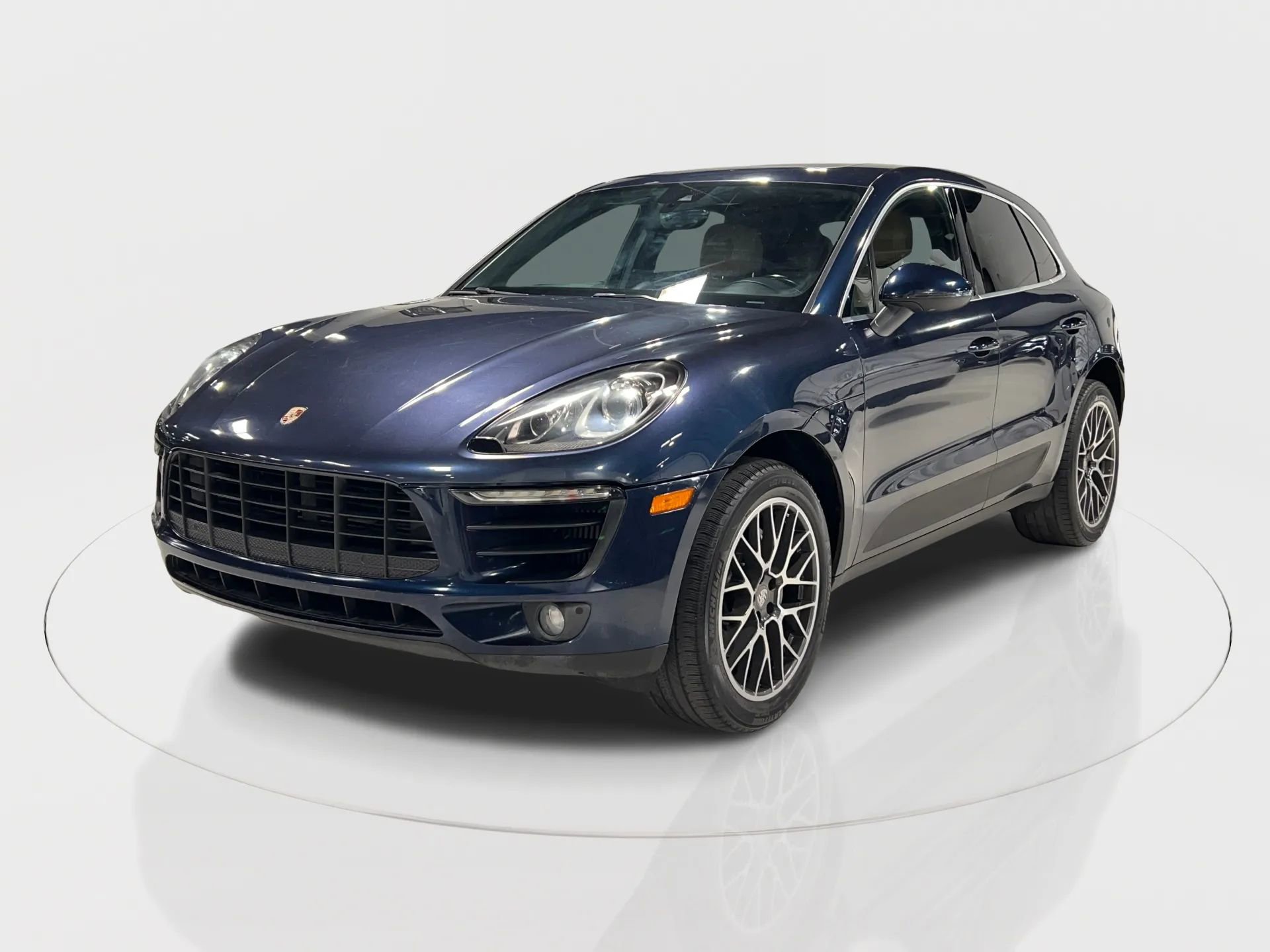Used 2017 Porsche Macan S image 3