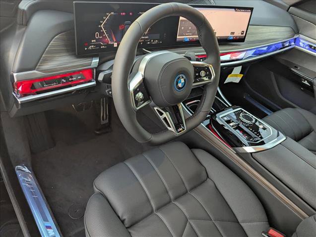 New 2026 BMW 750e xDrive AWD/4WD image 3