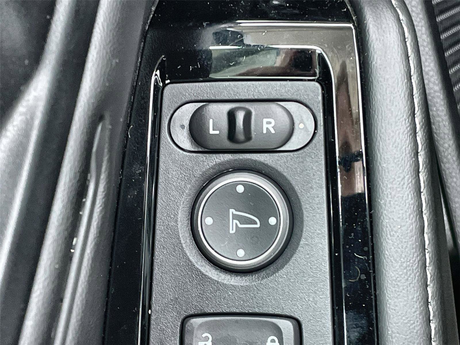 Certified 2025 Honda Accord Touring image 16