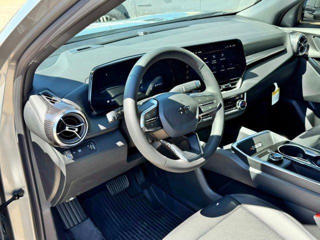 New 2026 Chevrolet Equinox LT w/ Convenience Package II image 15