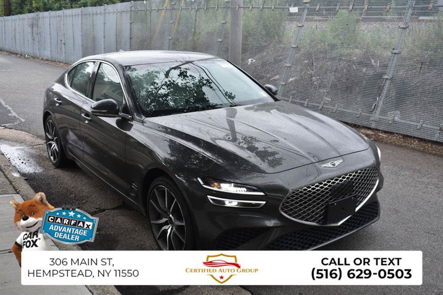 Used 2025 Genesis G70 2.5T image 4