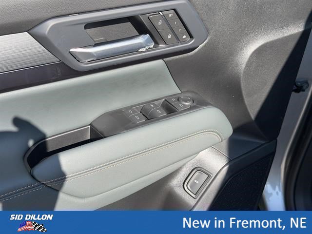 New 2027 GMC Terrain AT4 w/ Convenience Package III AWD/4WD image 15