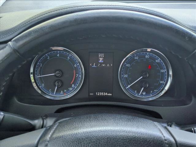 Used 2018 Toyota Corolla XLE FWD image 14