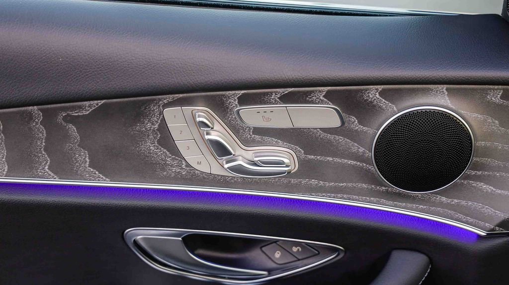 Used 2023 Mercedes-Benz E 350 Sedan image 23