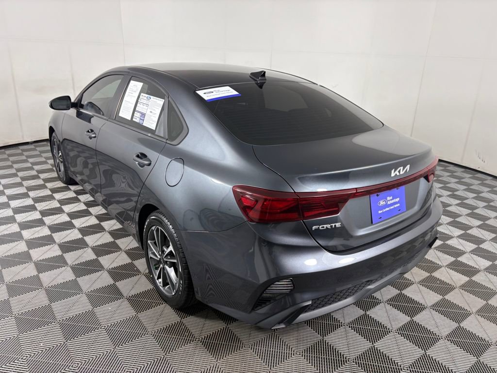 Used 2023 Kia Forte LXS w/ LXS Technology Package image 5