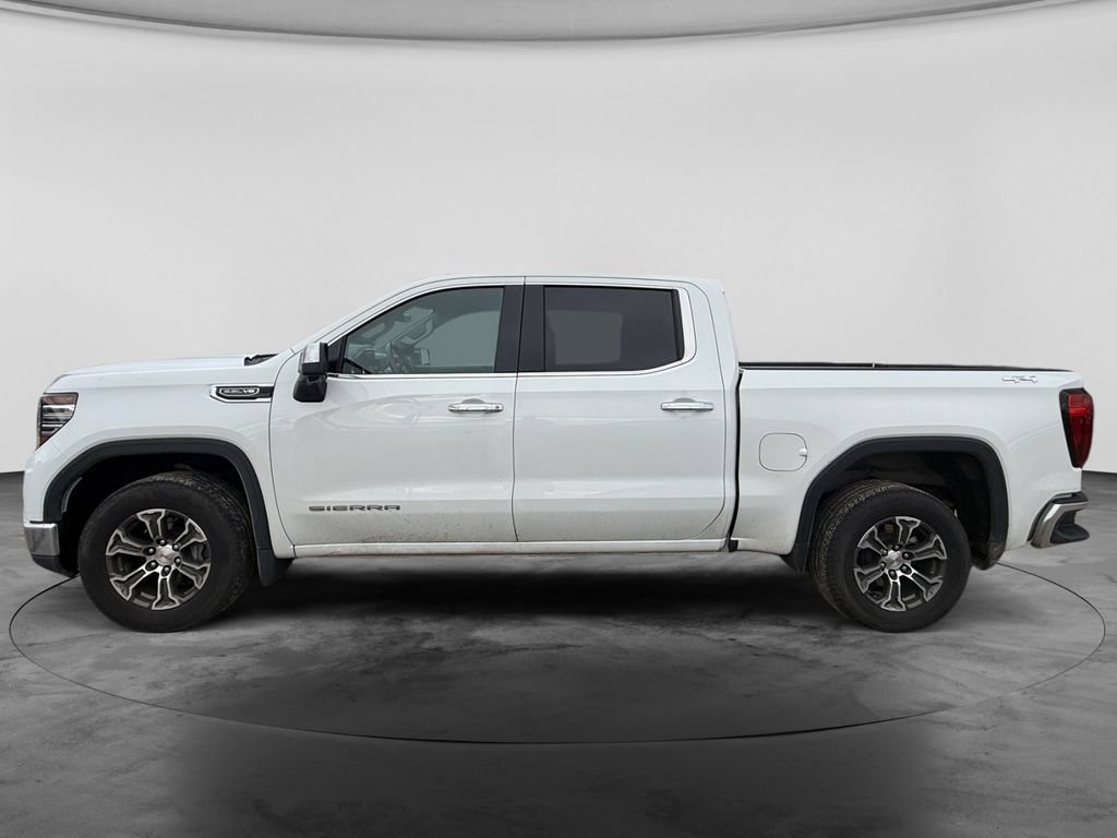 Used 2025 GMC Sierra 1500 SLT AWD/4WD image 5