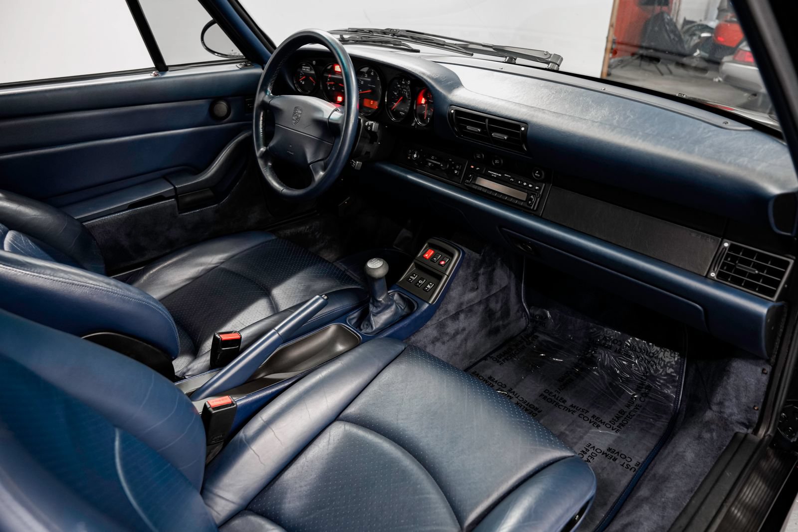Used 1996 Porsche 911 Carrera 4S AWD/4WD image 30