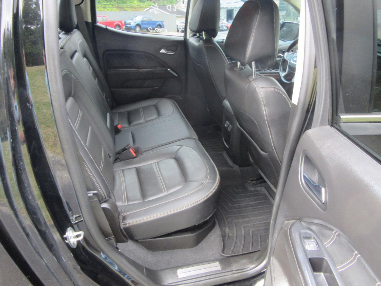 Used 2021 GMC Canyon Denali image 12