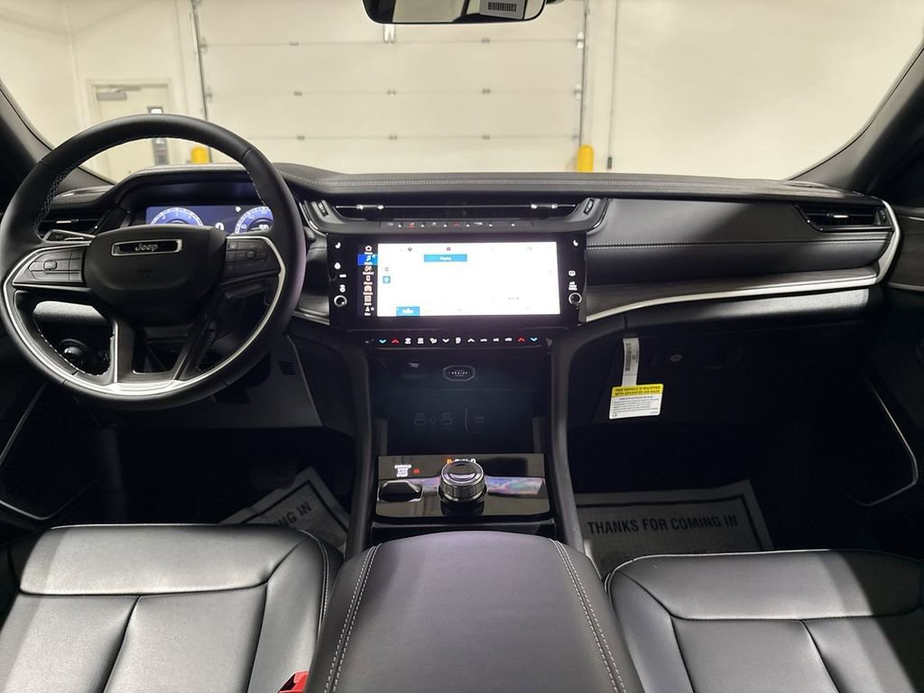 New 2026 Jeep Grand Cherokee Limited w/ Limited Altitude Package image 10