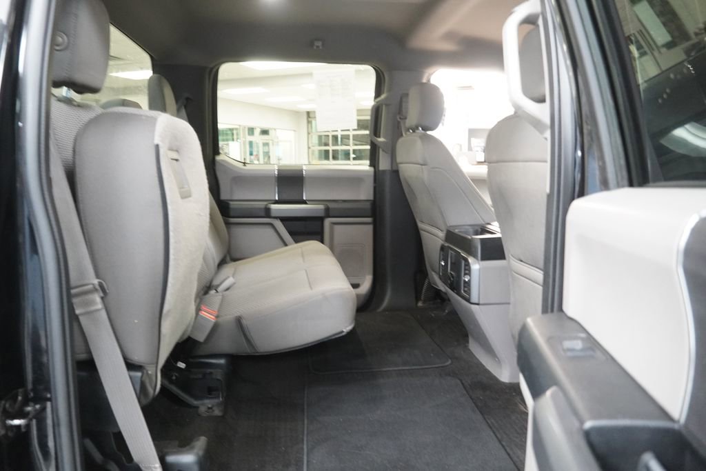 Used 2018 Ford F150 XLT w/ Trailer Tow Package image 29