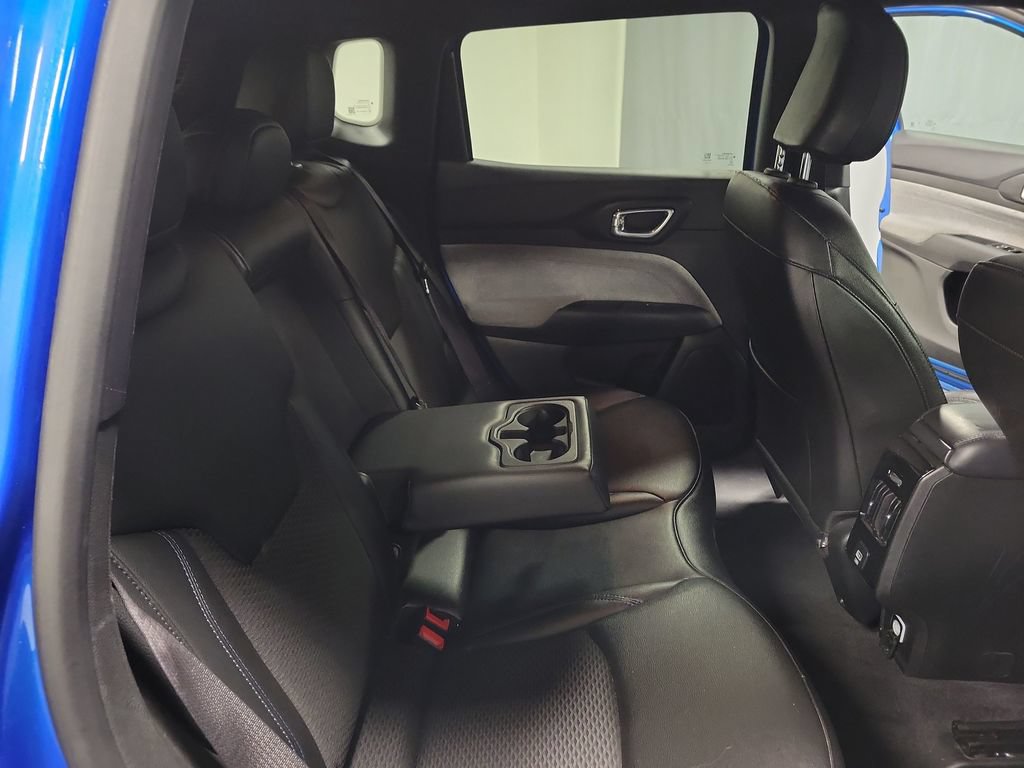 Used 2024 Jeep Compass Latitude AWD/4WD image 21