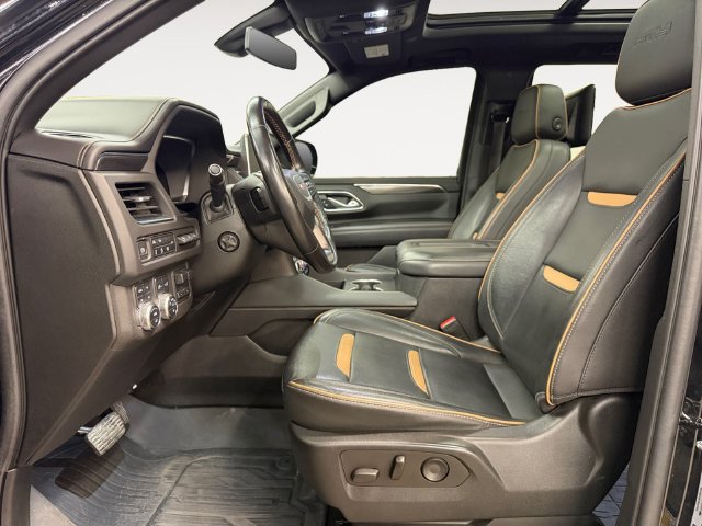 Used 2022 GMC Yukon AT4 w/ AT4 Premium Plus Package AWD/4WD image 11