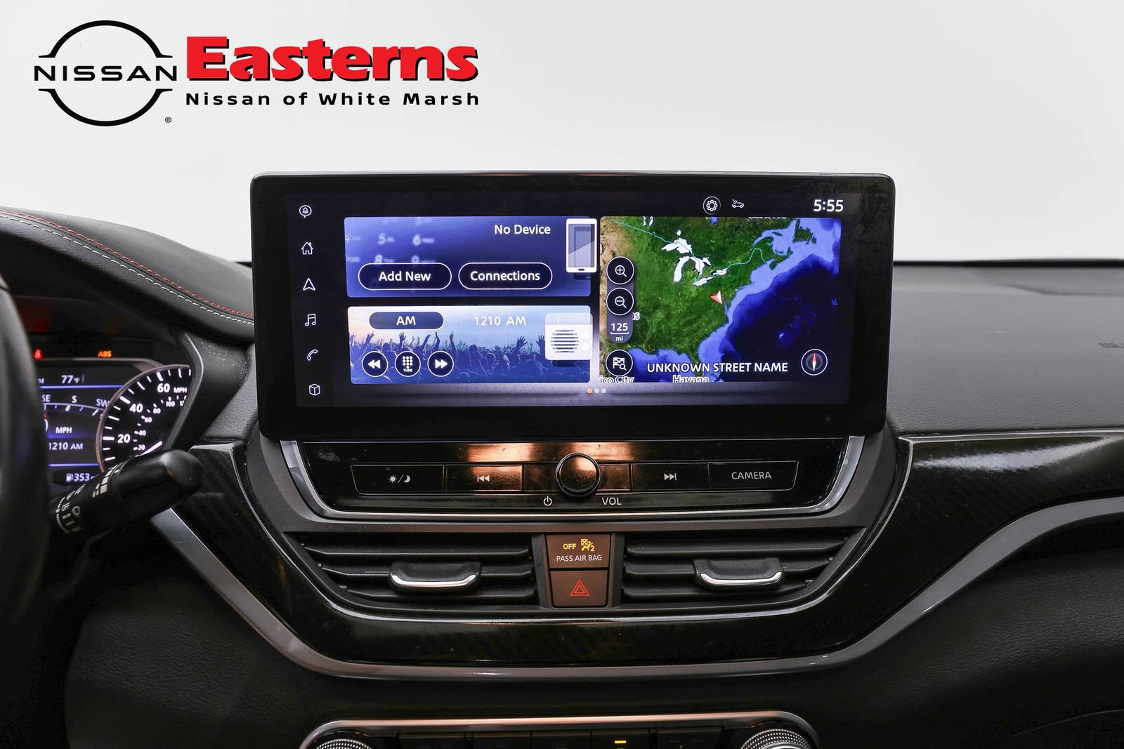 Used 2023 Nissan Altima 2.5 SR w/ SR Premium Package AWD/4WD image 12