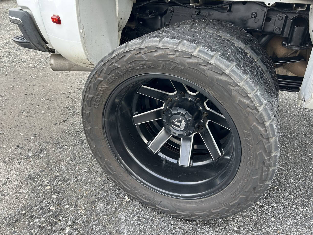 Used 2015 GMC Sierra 3500 SLT w/ Duramax Plus Package AWD/4WD image 12
