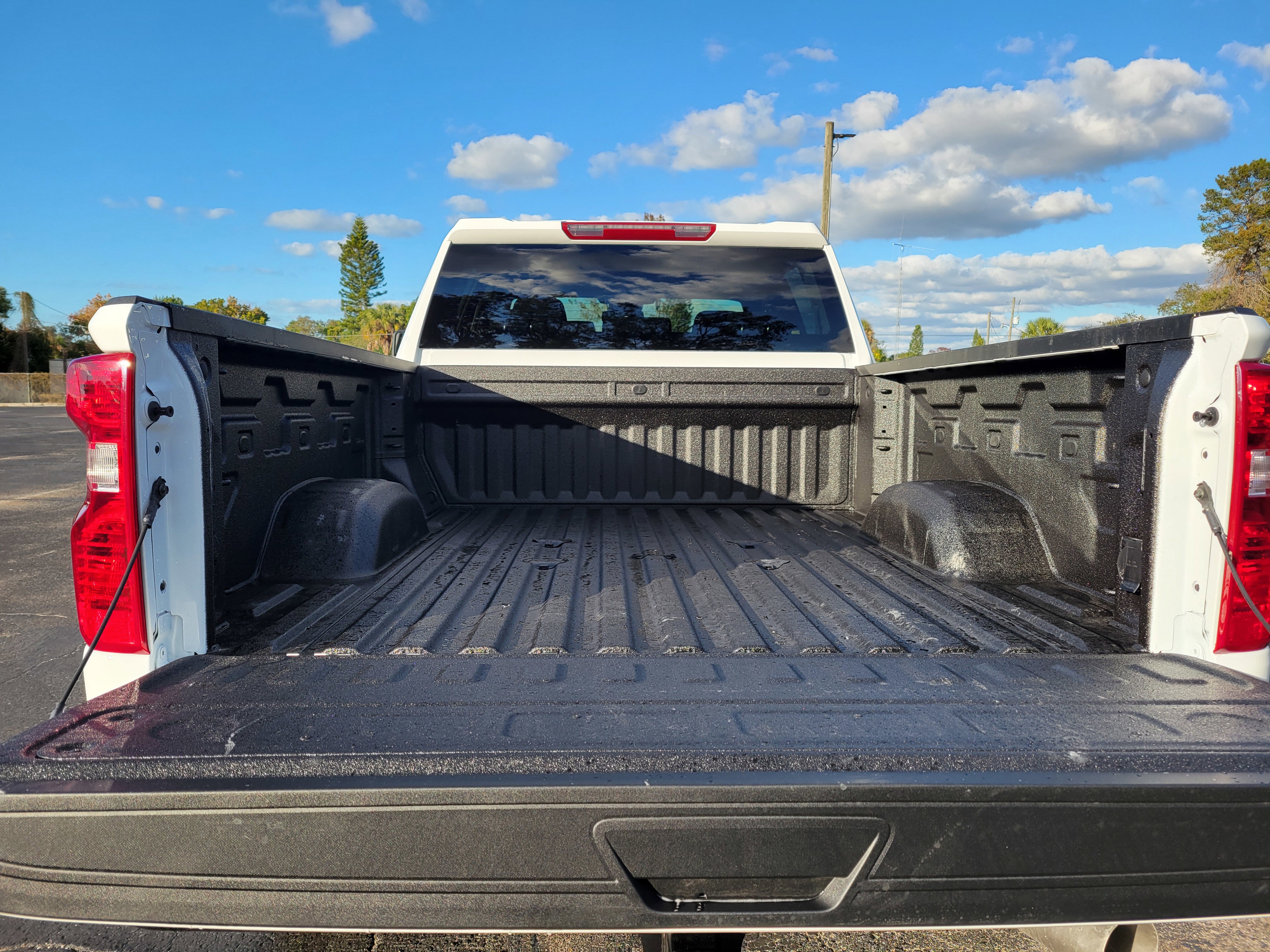 New 2026 Chevrolet Silverado 2500 Custom w/ Custom Value Package image 8