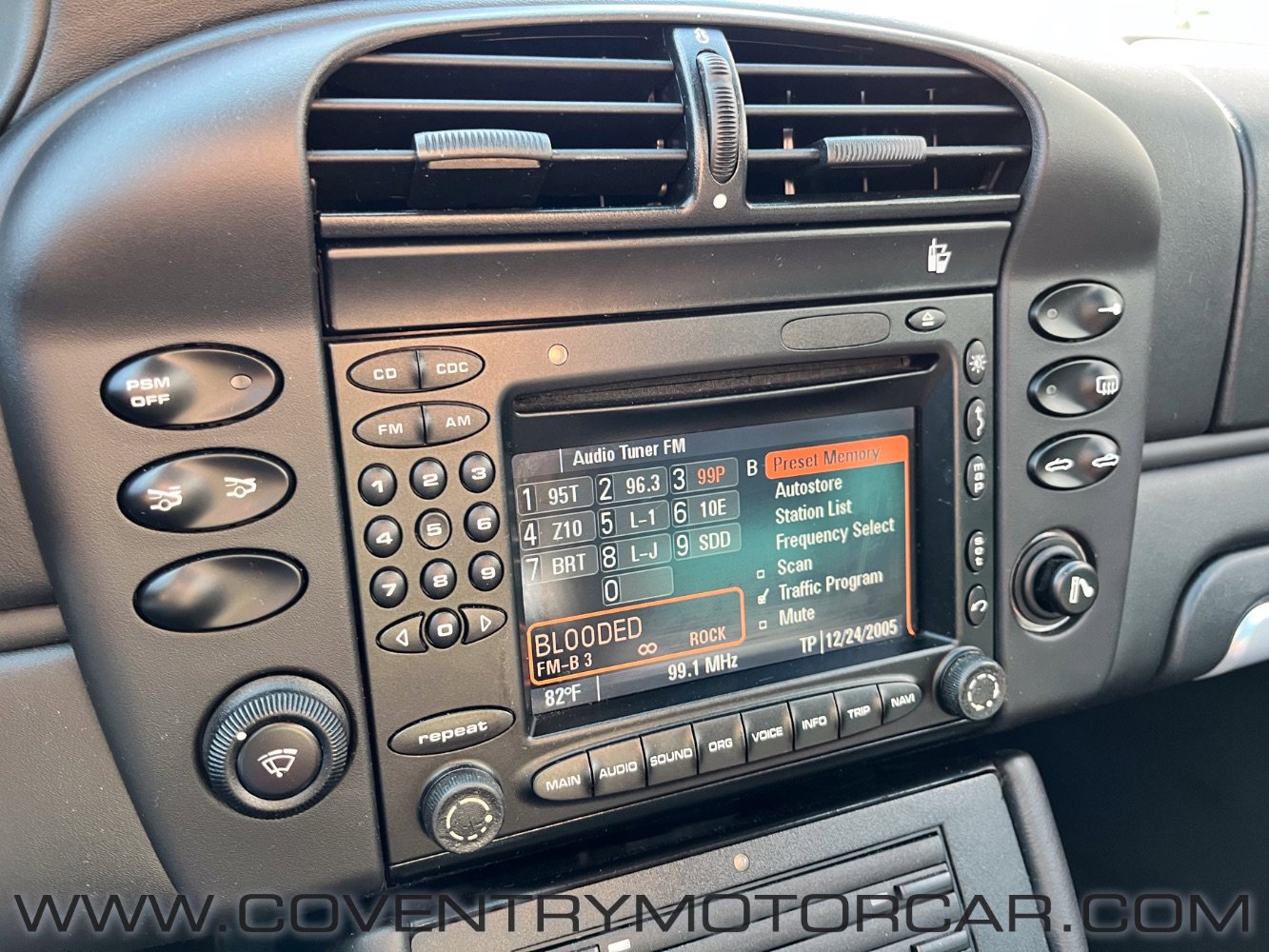 Used 2004 Porsche 911 Turbo image 22