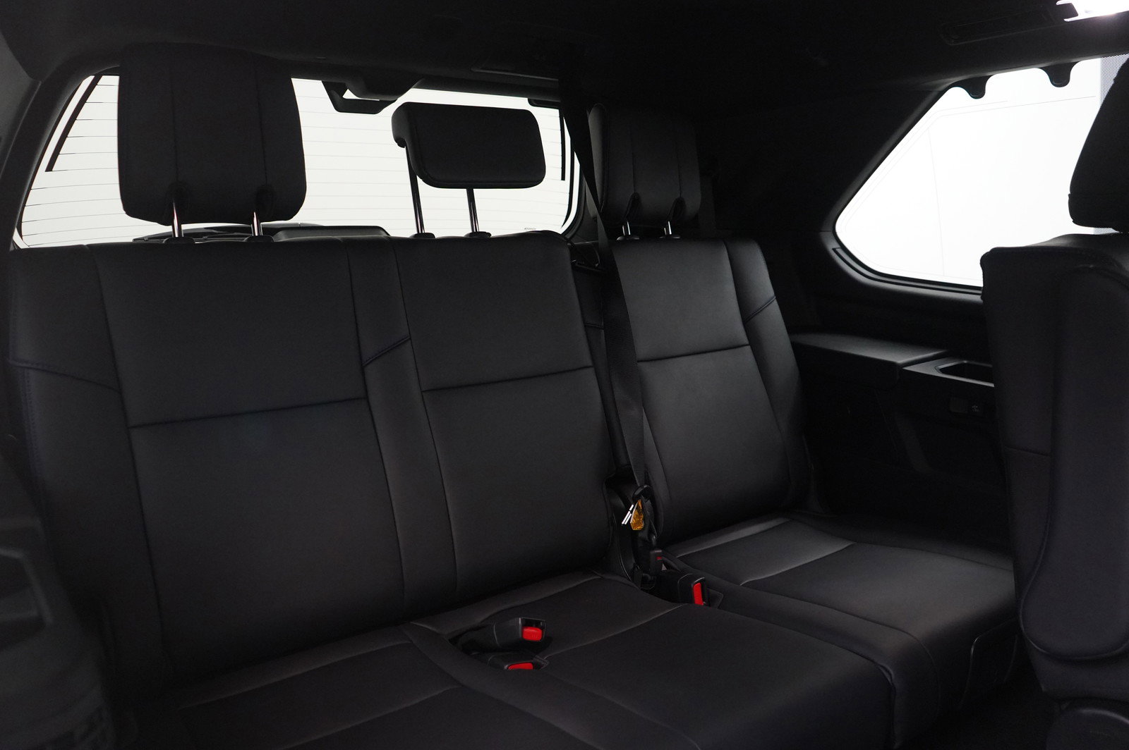 Used 2025 Toyota Sequoia Platinum image 12