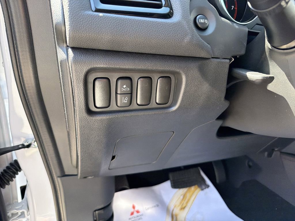 New 2026 Mitsubishi Outlander Sport AWD image 17