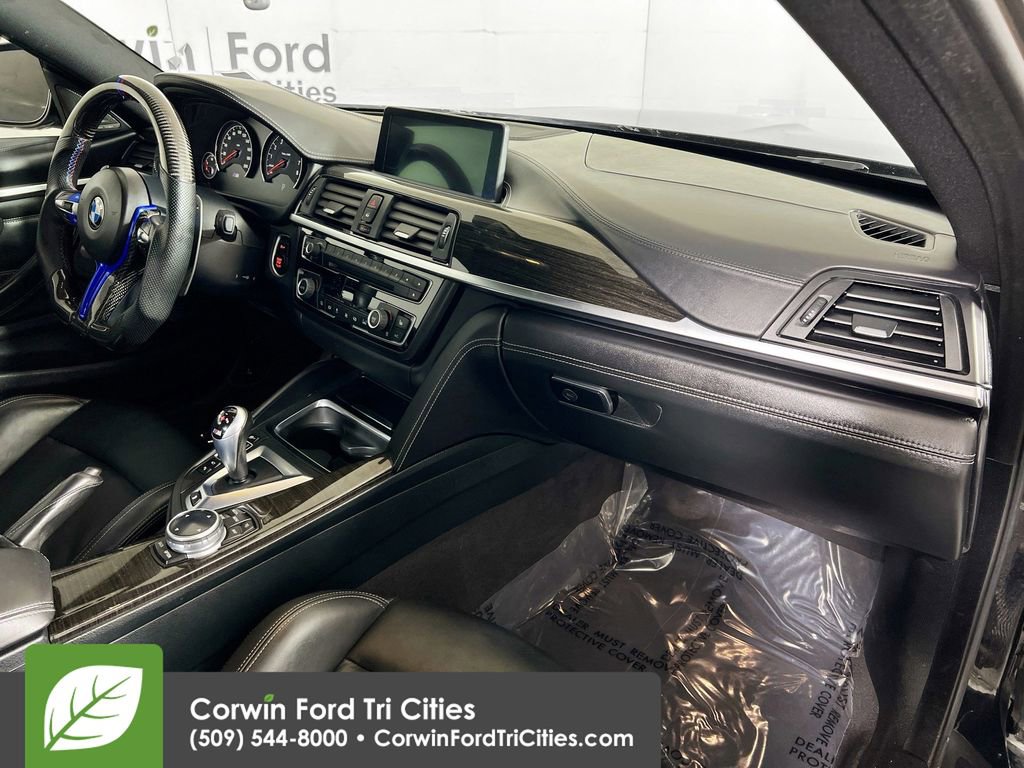 Used 2015 BMW M4 Base image 30