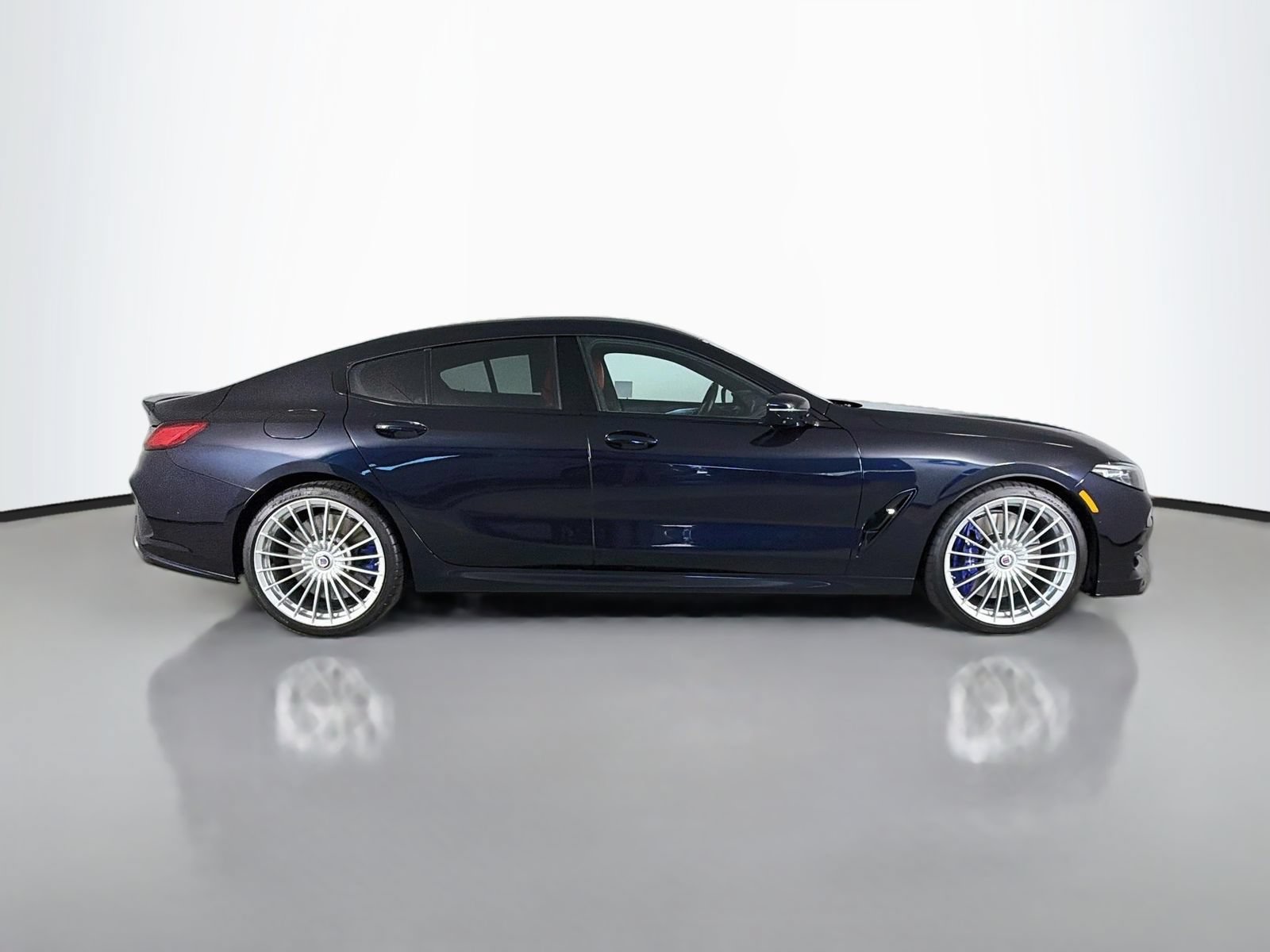 Used 2022 BMW ALPINA B8 xDrive Gran Coupe AWD/4WD image 8
