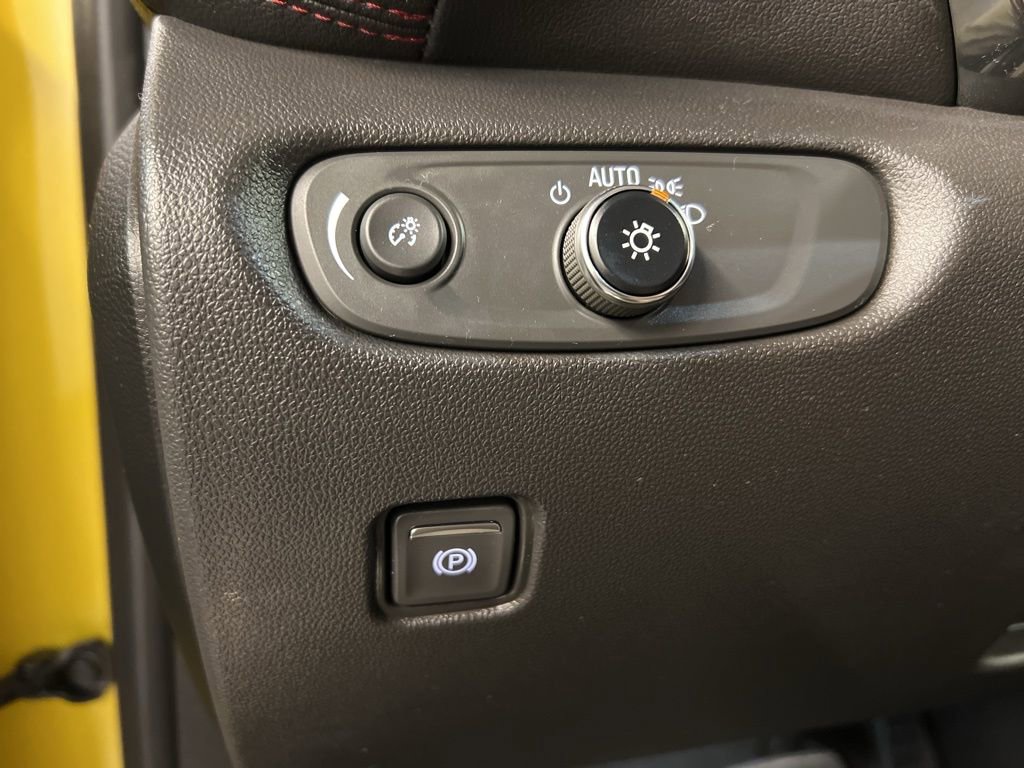 Used 2022 Chevrolet Blazer RS w/ Enhanced Convenience Package AWD/4WD image 22