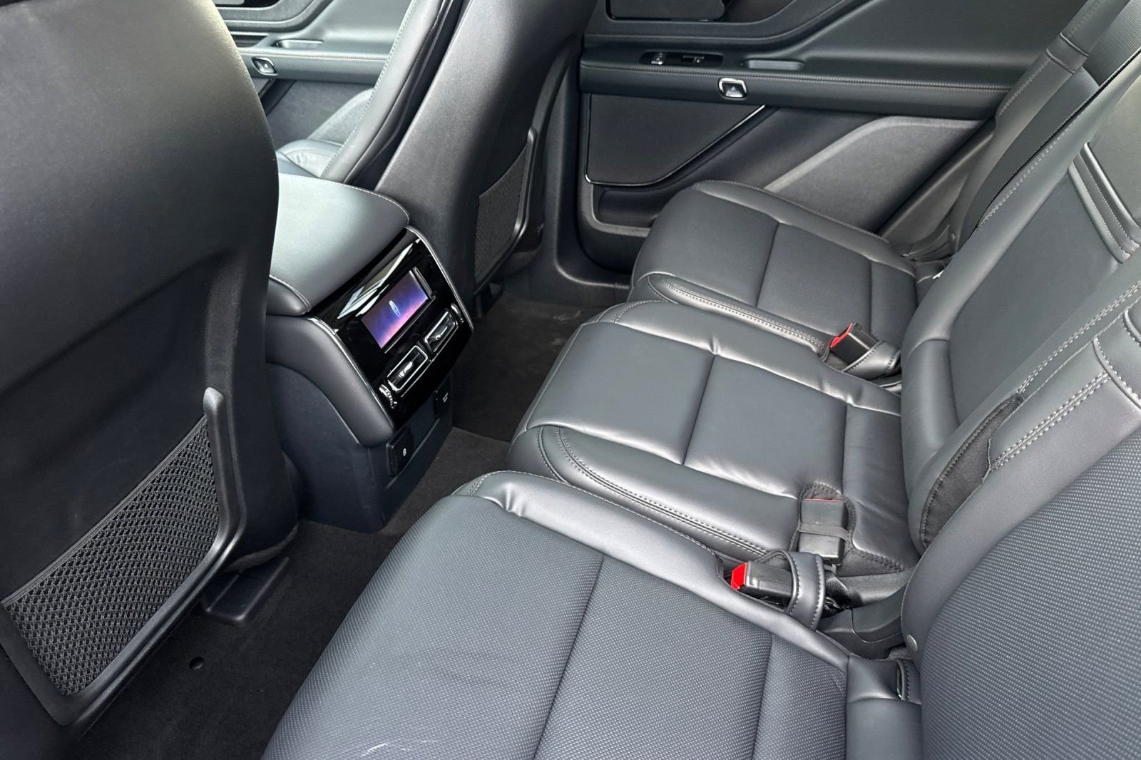 New 2026 Lincoln Aviator Reserve image 11