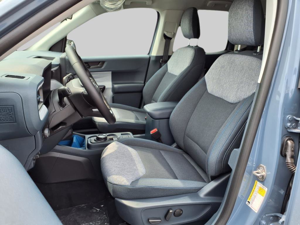 New 2025 Ford Maverick XLT w/ XLT Luxury Package image 6