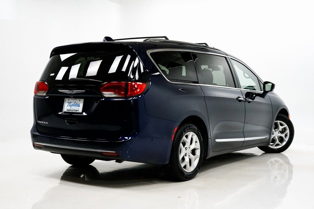 Used 2019 Chrysler Pacifica Touring-L Plus w/ Advanced Safetytec Group image 36