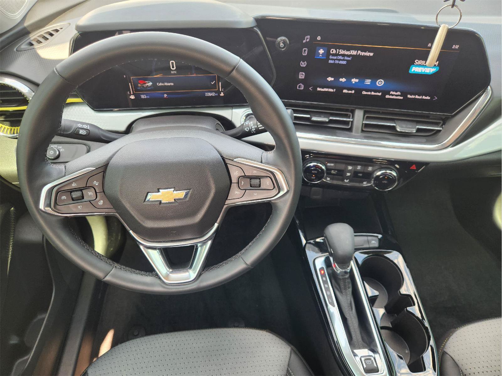 Used 2025 Chevrolet Trax LT w/ Driver Confidence Package FWD image 27
